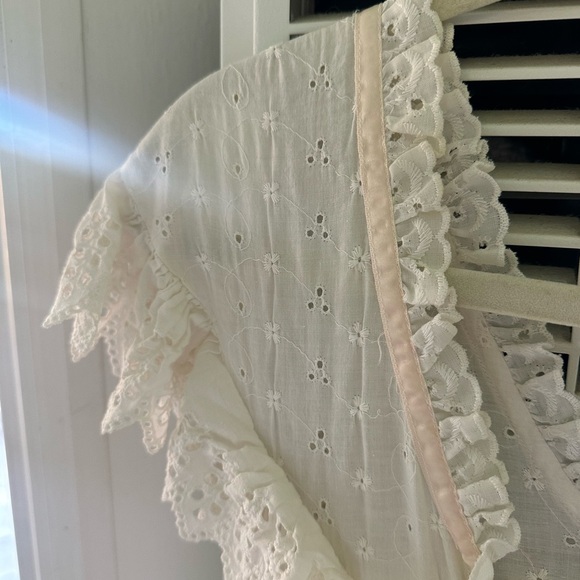 Vintage Cotton White Lace Nightgown - Picture 5 of 8